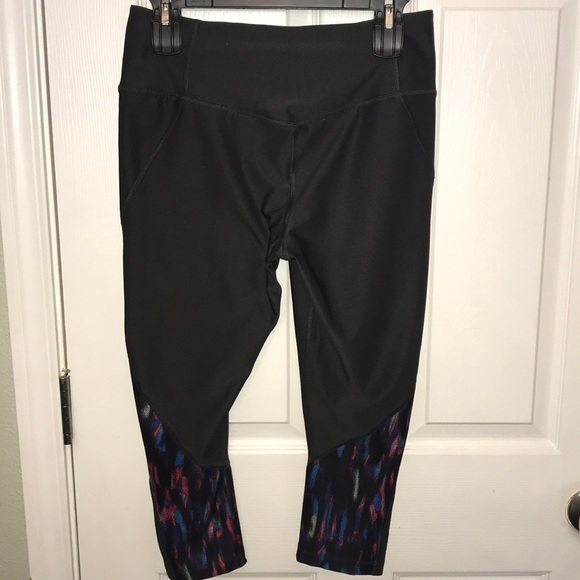 Nike Capri - Picture 2 of 3